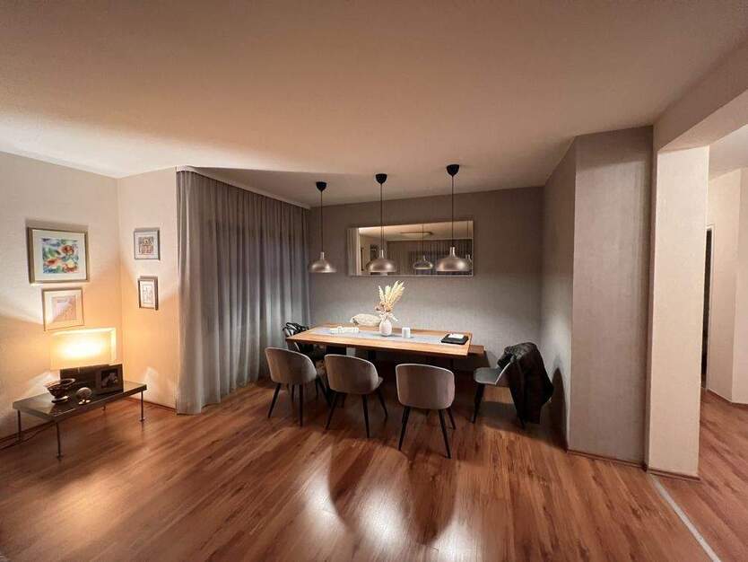 Schöne 2-Zimmer-Wohnung mit Balkon und EBK 2 zimmer