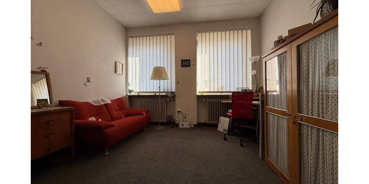 Gewerbeobjekt Mannheim Neckarau - 5 Zimmer, 211 m&sup2;, 295.000&euro; | Angebot:25668058