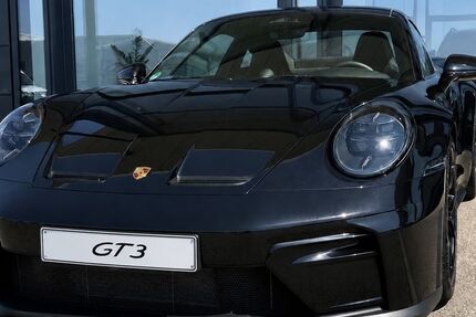 Porsche 992 3.690 km 219.992 &euro; Sinsheim 74889