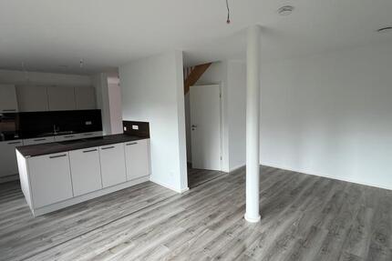 Haus Dielheim - 5 Zimmer, 130 m&sup2;, 2.100&euro; | Angebot:23601878