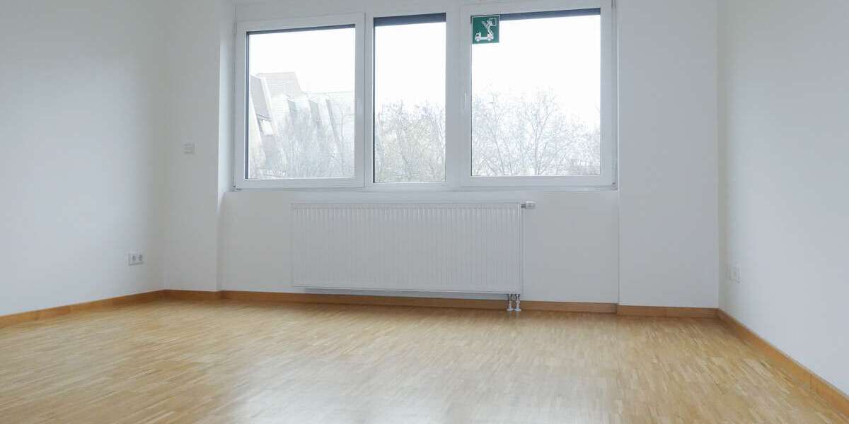 Etagenwohnung Ludwigshafen am Rhein Ludwigshafen-Hemshof - 4 Zimmer, 95 m&sup2;, 1.126&euro; | Angebot:25545087