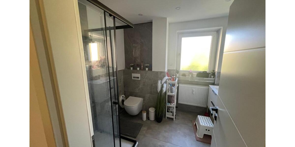 Etagenwohnung Ludwigshafen am Rhein Parkinsel - 3.5 Zimmer, 90 m&sup2;, 295.000&euro; | Angebot:26413317