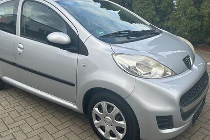 Peugeot 107 158.500 km 2.250 &euro; Ludwigshafen 67061