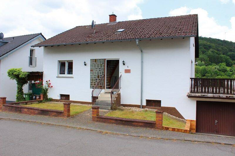 Einfamilienhaus Wald-Michelbach Ober-Schönmattenwag - 8 Zimmer, 139 m&sup2;, 239.000&euro; | Angebot:26851372