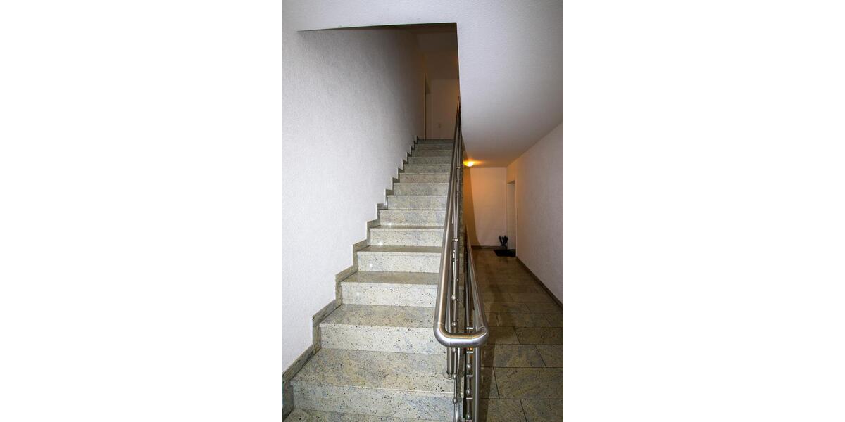 Etagenwohnung Ludwigshafen am Rhein Ludwigshafen-Oggersheim - 3 Zimmer, 80 m&sup2;, 950&euro; | Angebot:26337296