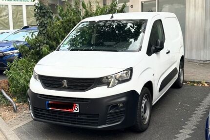 Peugeot Partner 156.000 km 8.200 &euro; Leimen 69181