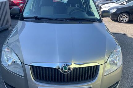Skoda Fabia 94.000 km 2.799 &euro; Speyer 67346