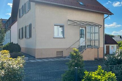 Haus Waldbrunn - 6 Zimmer, 100 m&sup2;, 1.200&euro; | Angebot:26409633