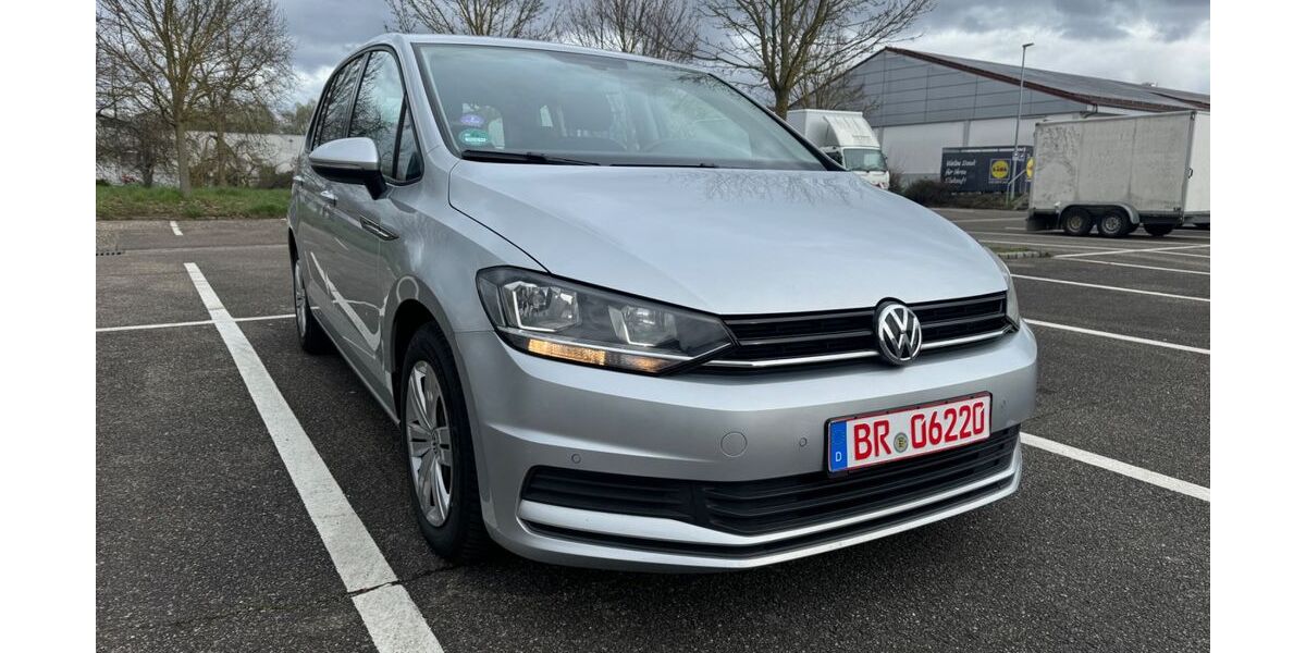VW Touran 118.000 km 14.990 &euro; Philippsburg 76661