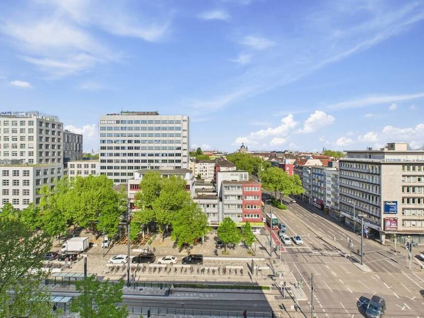 Renovierte Wohnung direkt am HBF mit Fahrstuhl