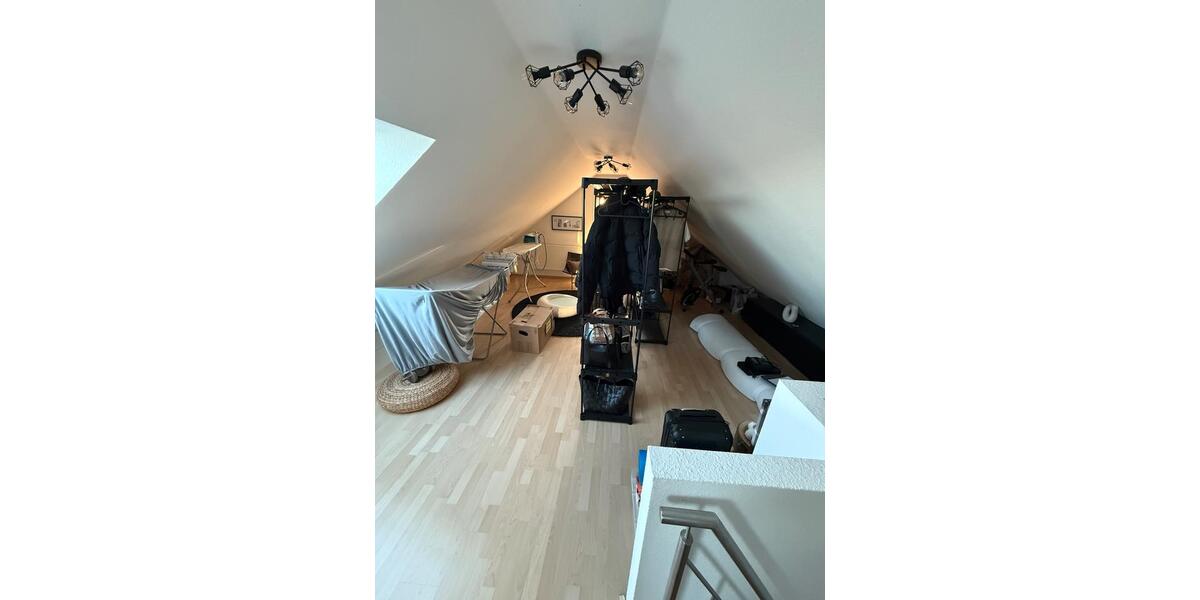 Dachgeschoßwohnung Wiesloch - 3 Zimmer, 69 m&sup2;, 990&euro; | Angebot:26399963