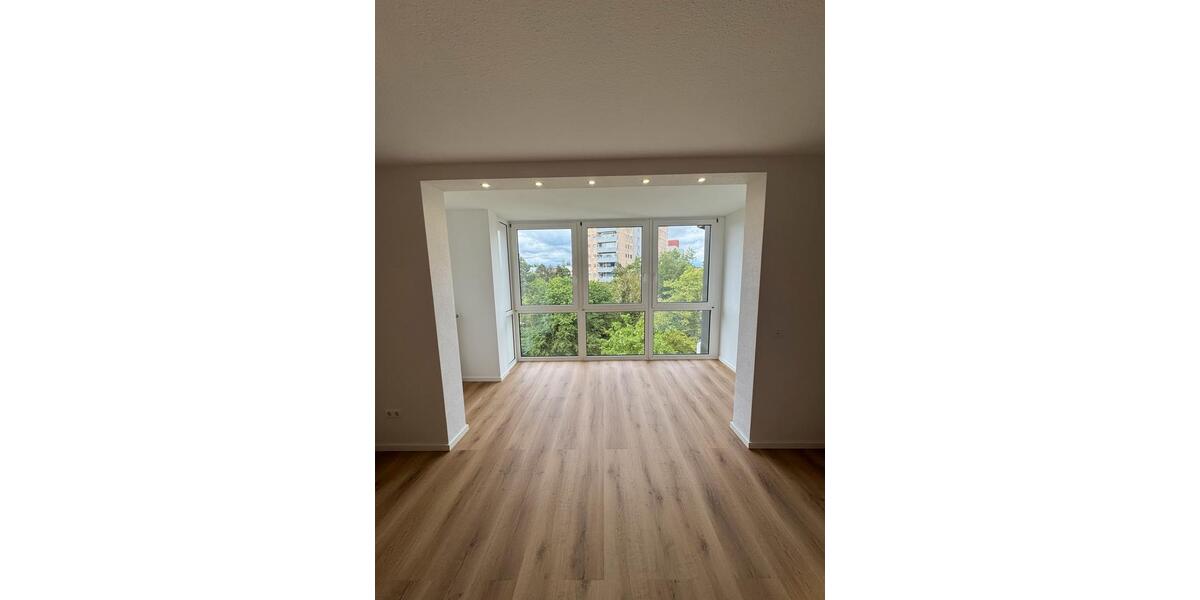 Etagenwohnung Limburgerhof - 3 Zimmer, 88 m&sup2;, 359.000&euro; | Angebot:26840330