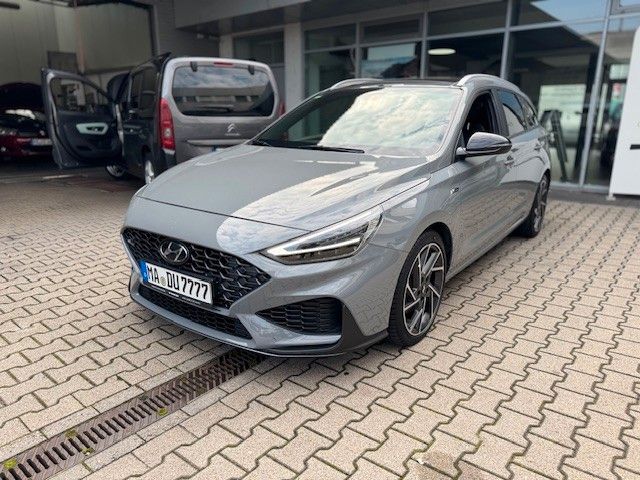 Hyundai i30 53.237 km 21.800 € Mannheim 68309