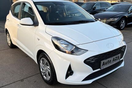 Hyundai i10 10.721 km 15.950 &euro; Schwetzingen 68723