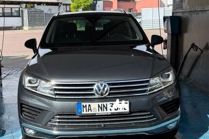 VW Touareg 297.576 km 12.600 &euro; Mannheim 68309