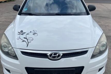 Hyundai i30 221.800 km 3.000 &euro; Speyer 67346