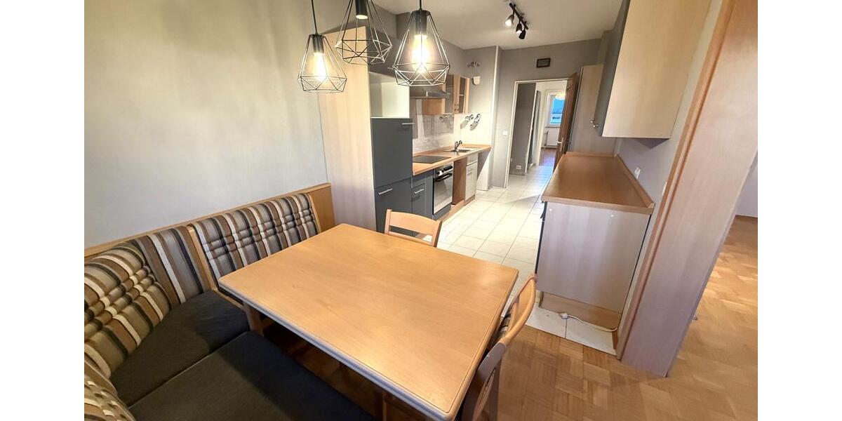 Großzügige Wohnung mit vielen Extras 3 zimmer