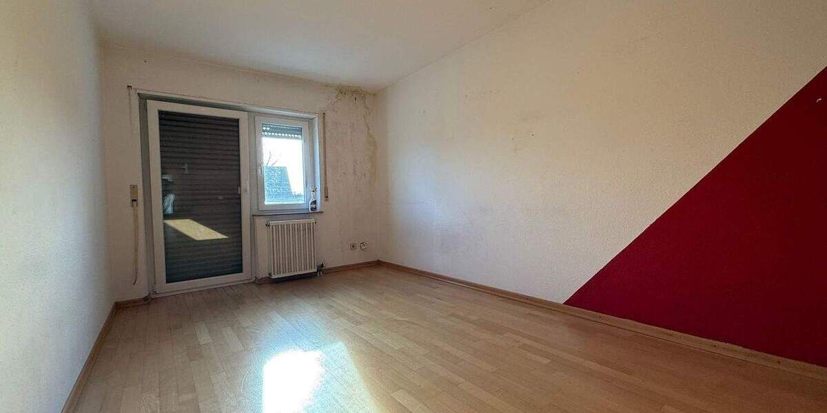 Reihenmittelhaus Mannheim Rheinau - 4 Zimmer, 122 m&sup2;, 365.000&euro; | Angebot:24808025
