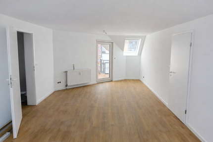 Wohnung zum Mieten in Ludwigshafen am Rhein 1.167 € 89.76 m² 3 zimmer