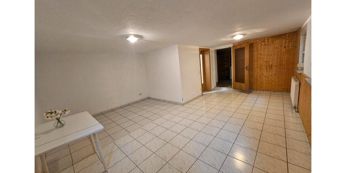 Doppelhaushälfte Frankenthal (Pfalz) - 5 Zimmer, 155 m&sup2;, 1.550&euro; | Angebot:24851570