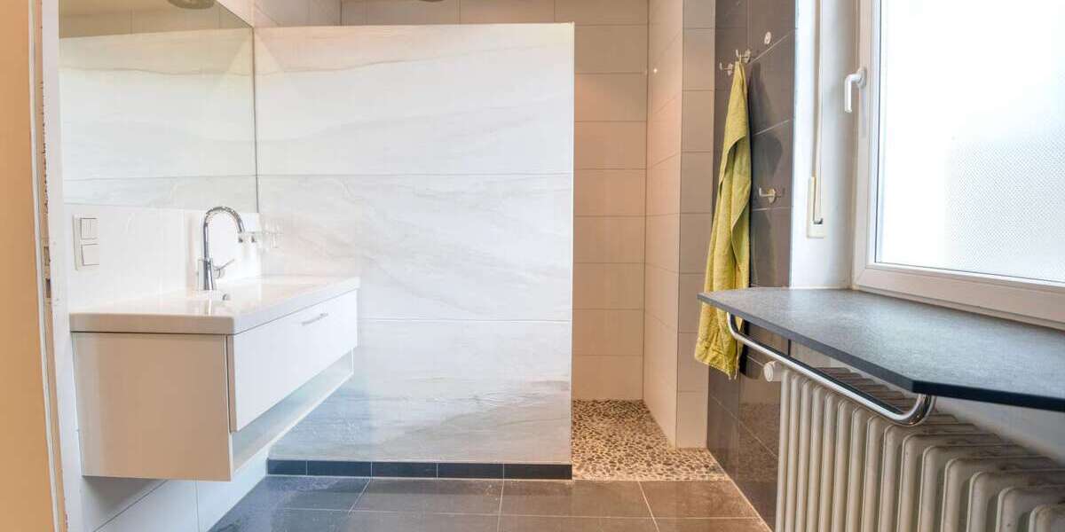 Großzügiges EFH mit Garten und Terrasse in bevorzugter Lage Neuostheims Mehrere Nutzungsmögl 9 zimmer