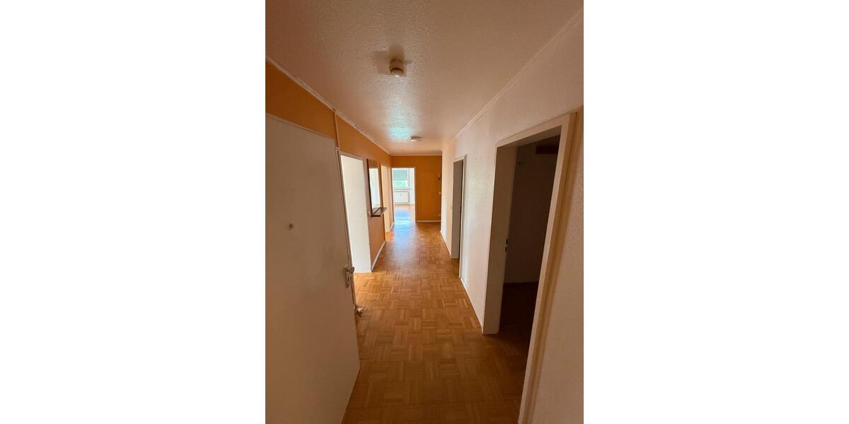Etagenwohnung Eppelheim - 3.5 Zimmer, 84 m&sup2;, 230.000&euro; | Angebot:27086835