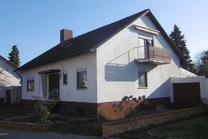 Haus Brühl - 6 Zimmer, 180 m&sup2;, 480.000&euro; | Angebot:25429634