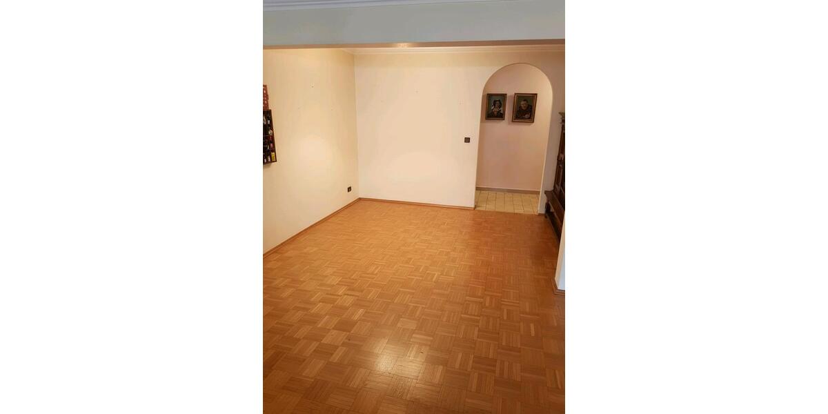 Etagenwohnung Mannheim Almenhof - 4 Zimmer, 134 m&sup2;, 1.960&euro; | Angebot:25424523
