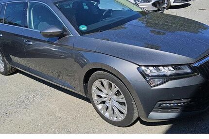 Skoda Superb 37.200 km 27.890 &euro; Heidelberg 69123