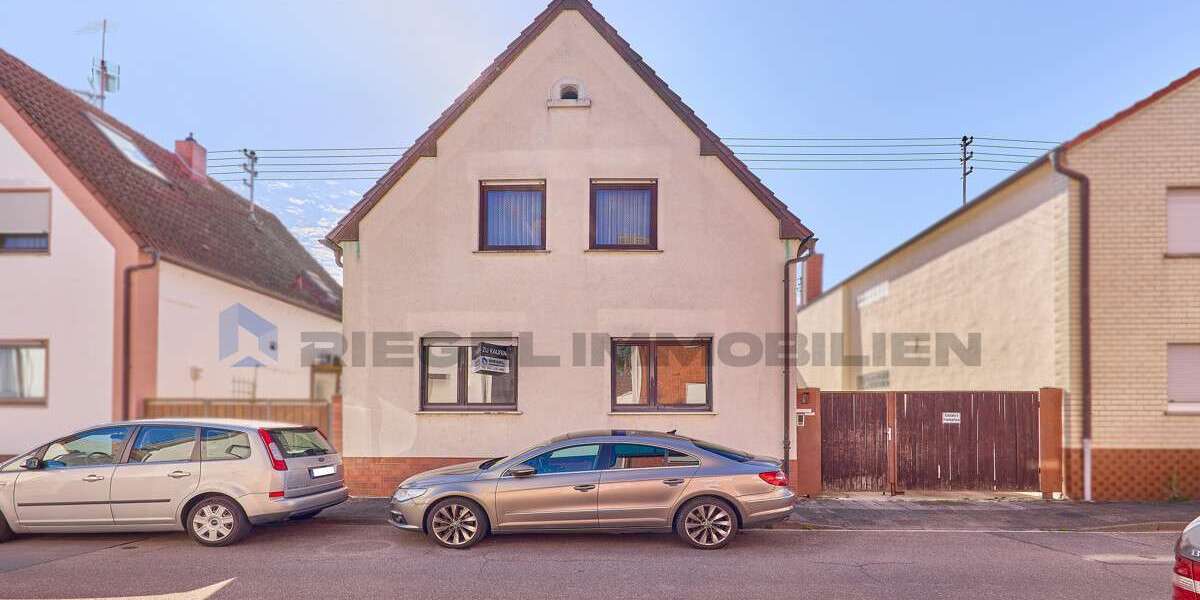 Haus zum Kaufen in Ludwigshafen am Rhein 399.000 € 235.15 m² 8 zimmer