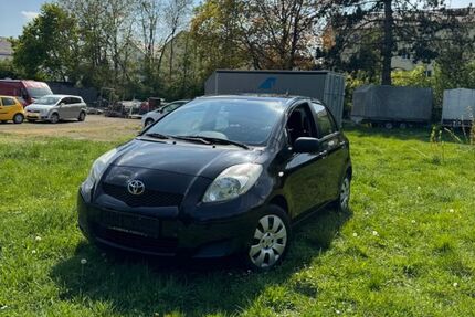 Toyota Yaris 152.800 km 3.990 &euro; Frankental 67227