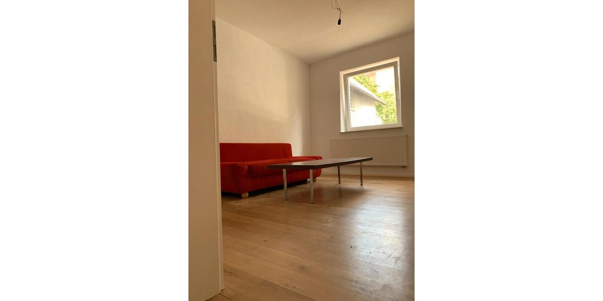 Einfamilienhaus Mannheim Feudenheim - 9 Zimmer, 180 m&sup2;, 450&euro; | Angebot:26089094