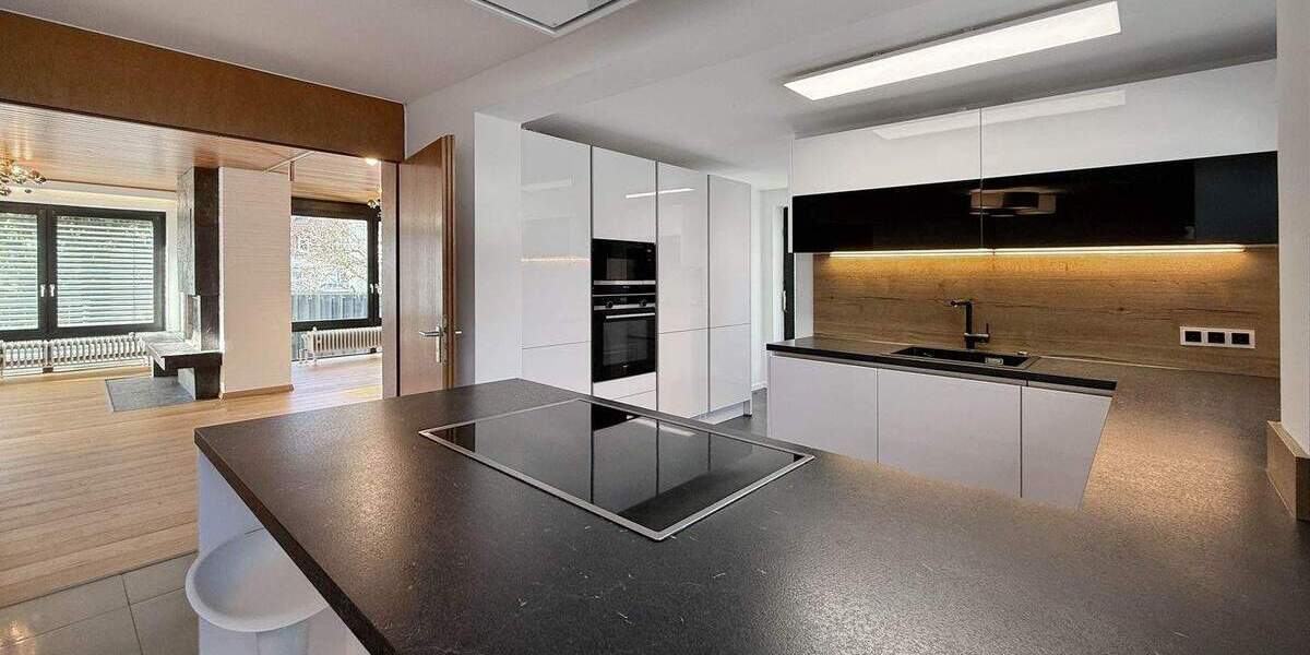 Einfamilienhaus Hockenheim - 8 Zimmer, 233 m&sup2;, 825.000&euro; | Angebot:25862686