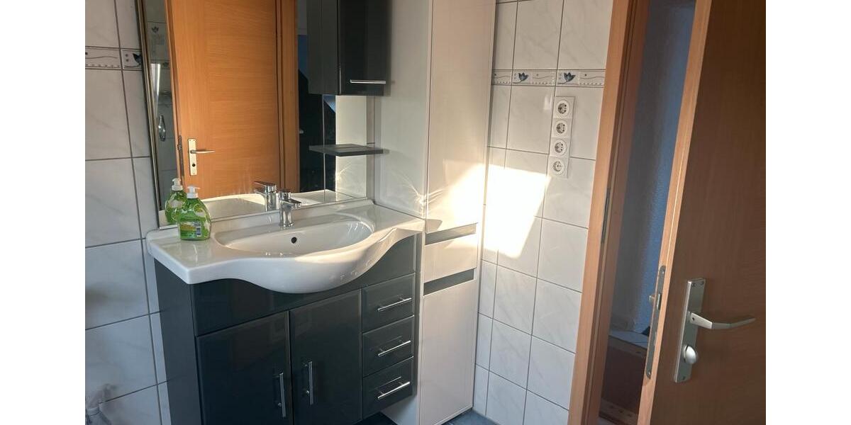 Mehrfamilienhaus, Wohnhaus Ludwigshafen am Rhein Ludwigshafen-Hemshof - 6 Zimmer, 166 m&sup2;, 418.000&euro; | Angebot:26786243