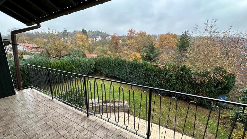 Mehrfamilienhaus, Wohnhaus Mörlenbach - 7 Zimmer, 204 m&sup2;, 525.000&euro; | Angebot:25717963