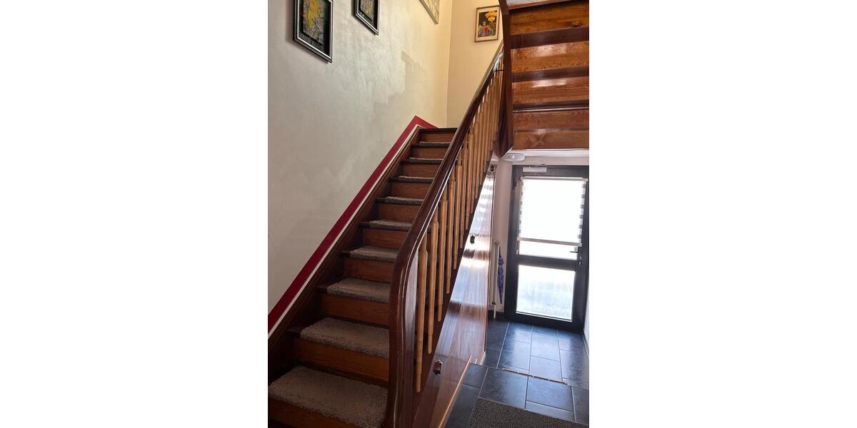 Reihenhaus Hockenheim - 9 Zimmer, 175 m&sup2;, 585.000&euro; | Angebot:26802434