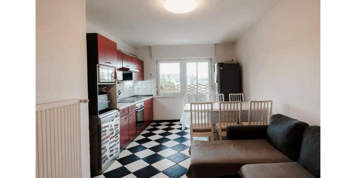 Dachgeschoßwohnung Ludwigshafen am Rhein - 4 Zimmer, 108 m&sup2;, 1.300&euro; | Angebot:26465424