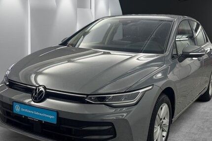 VW Golf 8.338 km 29.400 € Speyer 67346