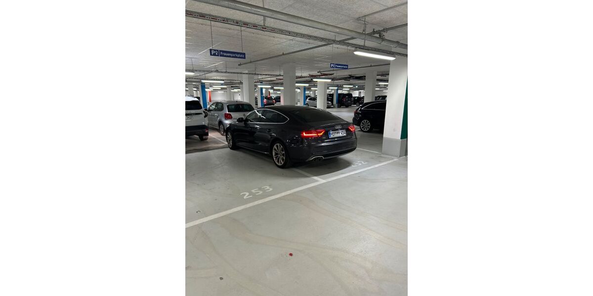 Audi A5 171.000 km 14.000 &euro; Brühl 68782