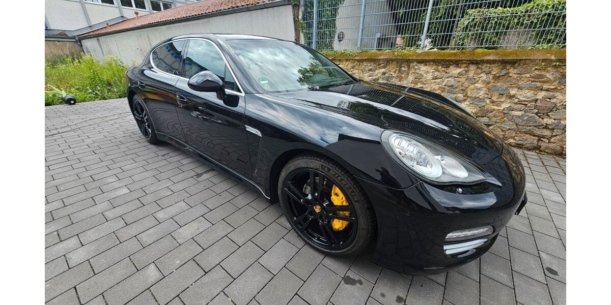 Porsche Panamera 189.438 km 24.990 &euro; WEINHEIM 69469