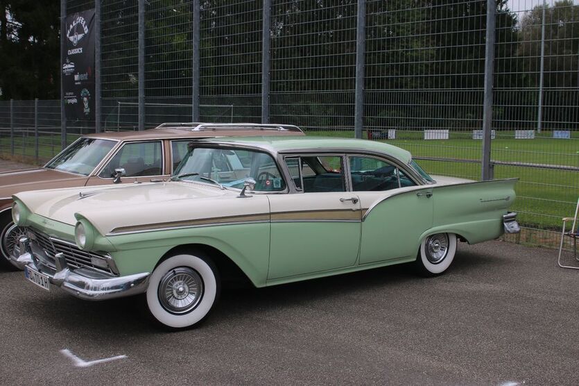 Ford Fairlane 89.000 km 19.999 € Lobbach 74931