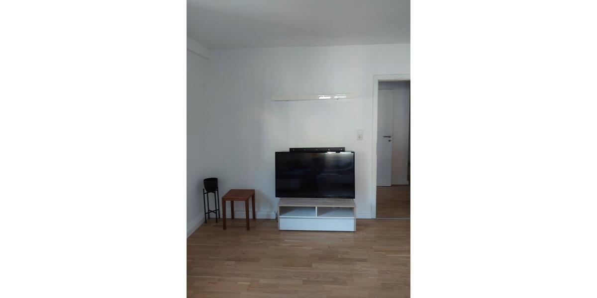 Dachgeschoßwohnung Laudenbach - 2 Zimmer, 63 m&sup2;, 900&euro; | Angebot:24672624