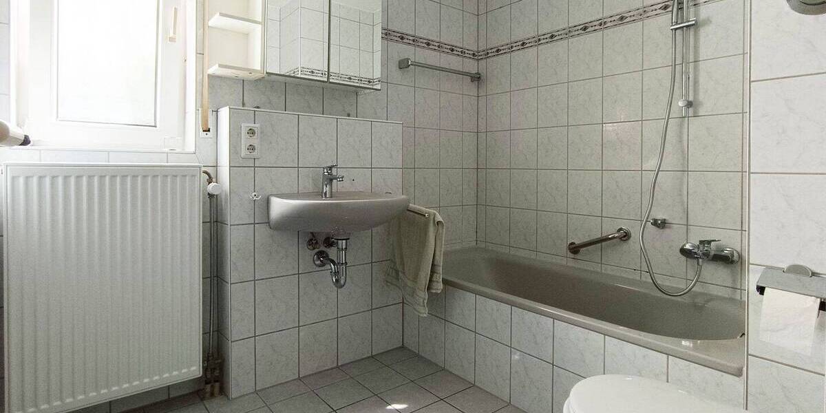 Etagenwohnung Eppelheim - 2 Zimmer, 64 m&sup2;, 880&euro; | Angebot:26797538