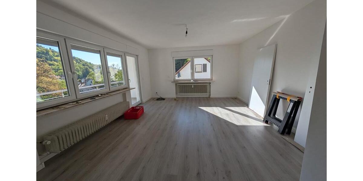 Etagenwohnung Eberbach - 3 Zimmer, 104 m&sup2;, 975&euro; | Angebot:26662154