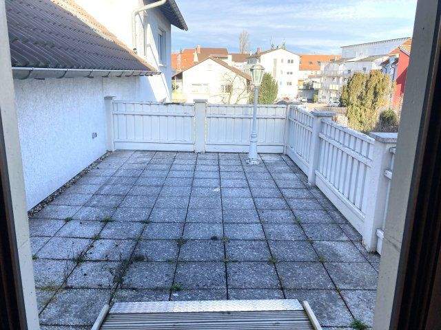 Mehrfamilienhaus, Wohnhaus Wiesloch - 6 Zimmer, 165 m&sup2;, 299.900&euro; | Angebot:25768354