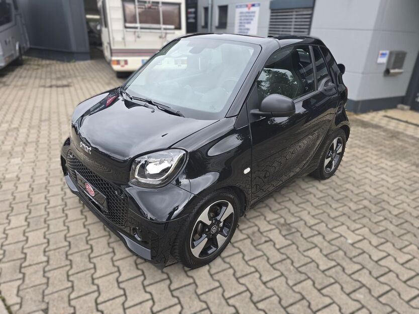 Smart ForTwo 17.600 km 14.490 € Sandhausen 69207