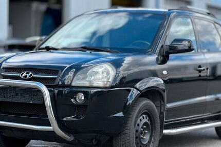 Hyundai TUCSON 237.000 km 3.300 &euro; Mannheim 68169