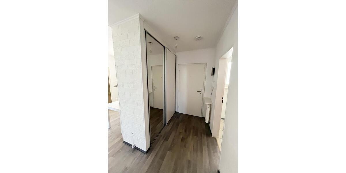 Erdgeschoßwohnung Frankenthal (Pfalz) - 4.5 Zimmer, 93 m&sup2;, 210.000&euro; | Angebot:26062912