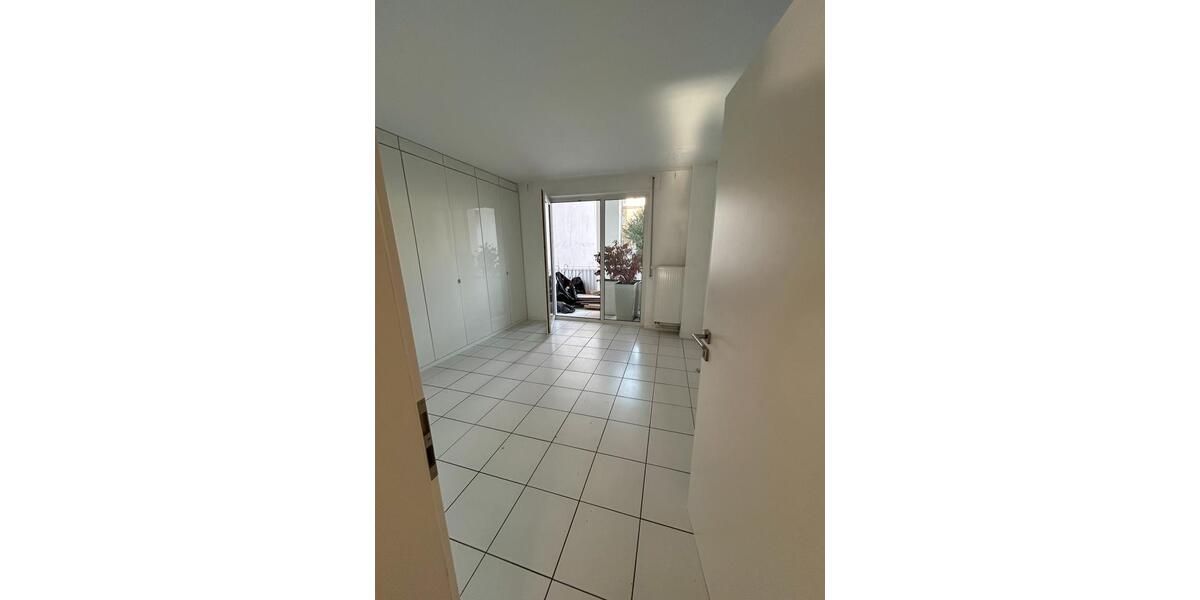 Etagenwohnung Mannheim Neckarstadt-Ost - 4 Zimmer, 94 m&sup2;, 1.440&euro; | Angebot:24775289