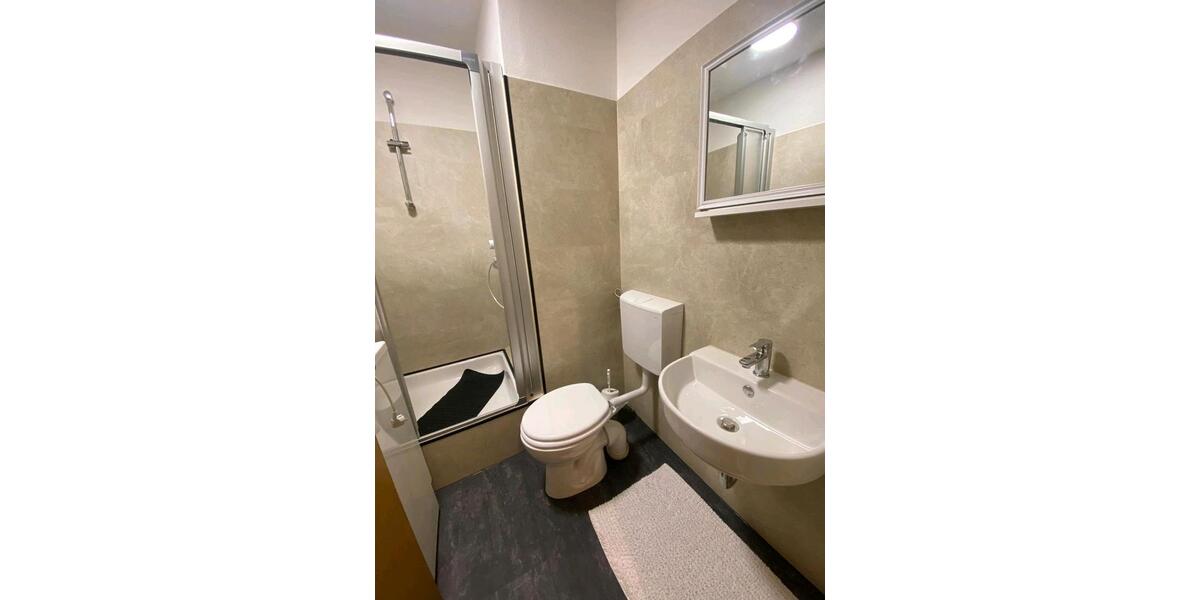 Etagenwohnung Ludwigshafen am Rhein Mundenheim - 1 Zimmer, 33 m&sup2;, 106.900&euro; | Angebot:25182200